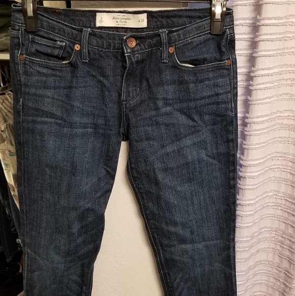Abercrombie & Fitch jean - Picture 2 of 9
